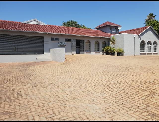 400M² OFFICE RENTED IN EASTLEIGH